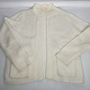 Vintage Avantique Cardigan Sweater White Ivory 100% Acrylic Pearlized Knit Small